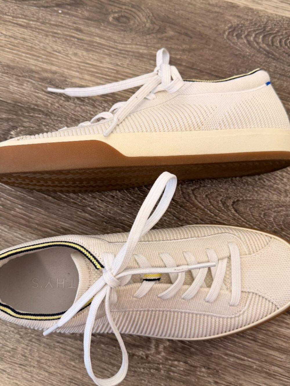 Rothy’s Lace Up Sneakers White/Cream Size 8 - Picture 2 of 6